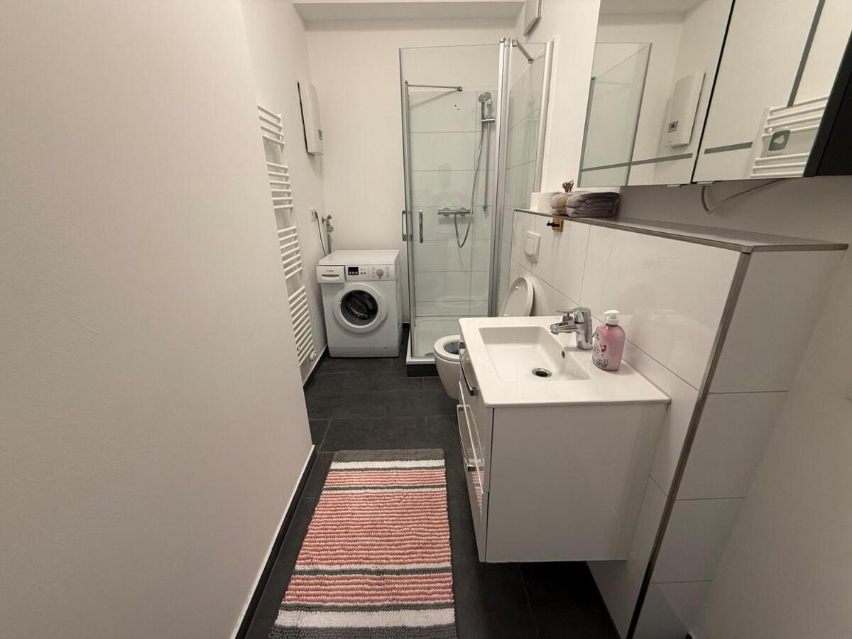 1 In Location-primrose Apartment